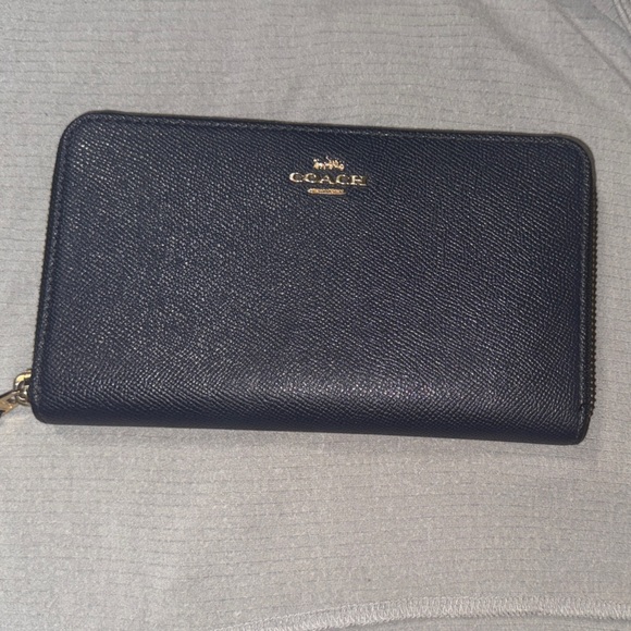 Coach Dark Blue Leather Zip Wallet - Picture 12 of 17